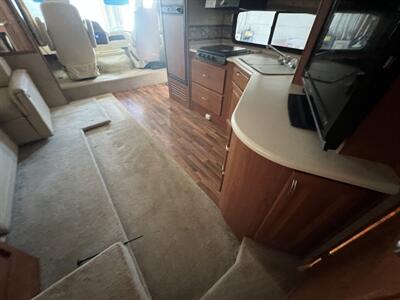 2012 HOLIDAY RAMBLER ALUMA MOTORHOME   - Photo 2 - Albuquerque, NM 87108
