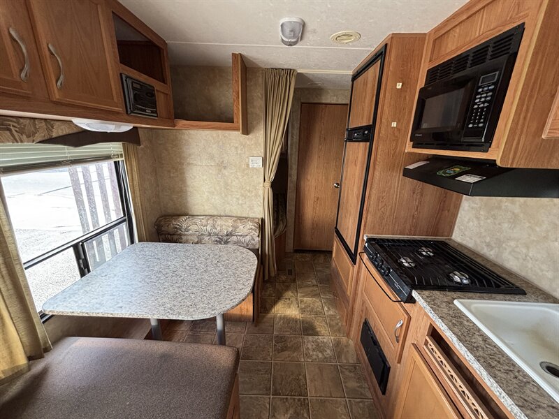 2009 Jayco 19BH Jayflight - Photo 21 - Albuquerque, NM 87108