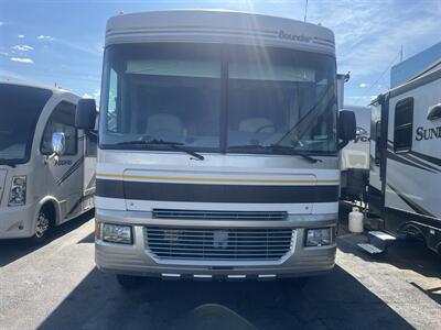 2004 FLEETWOOD 35E CLASSA BOUNDER   - Photo 2 - Albuquerque, NM 87108