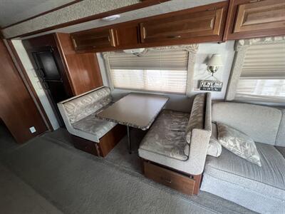 2004 FLEETWOOD 35E CLASSA BOUNDER   - Photo 17 - Albuquerque, NM 87108