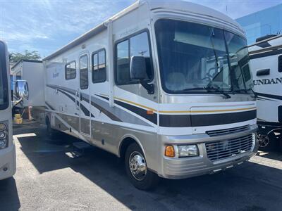 2004 FLEETWOOD 35E CLASSA BOUNDER   - Photo 1 - Albuquerque, NM 87108