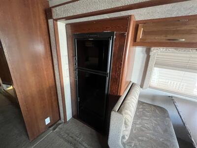 2004 FLEETWOOD 35E CLASSA BOUNDER   - Photo 19 - Albuquerque, NM 87108