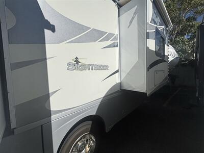 2009 Winnebago SIGHTSEER 31E - Photo 4 - Albuquerque, NM 87108