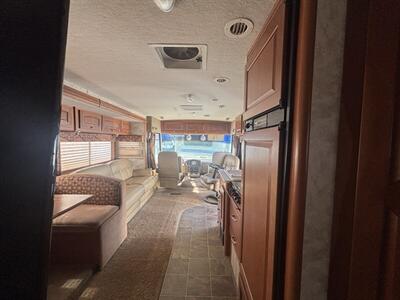2009 Winnebago SIGHTSEER 31E - Photo 18 - Albuquerque, NM 87108