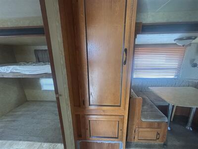 2010 Coachmen Catalina BUNK ROOM 32BHDS - Photo 16 - Albuquerque, NM 87108