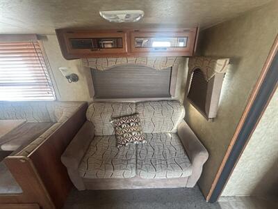 2010 Coachmen Catalina BUNK ROOM 32BHDS - Photo 14 - Albuquerque, NM 87108