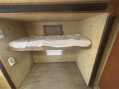 2010 Coachmen Catalina BUNK ROOM 32BHDS - Photo 17 - Albuquerque, NM 87108