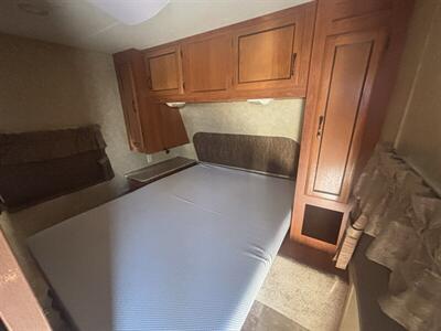 2010 Coachmen Catalina BUNK ROOM 32BHDS - Photo 13 - Albuquerque, NM 87108