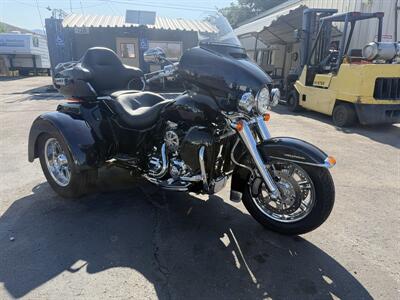 2014 HARLEY DAVIDSON FHL TRIK