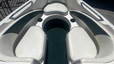 1998 Sea Ray Boat 222 Bow Rider   - Photo 14 - Albuquerque, NM 87108