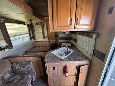 2009 KEYSTONE 252FWRLS COPPER CANYON   - Photo 3 - Albuquerque, NM 87108