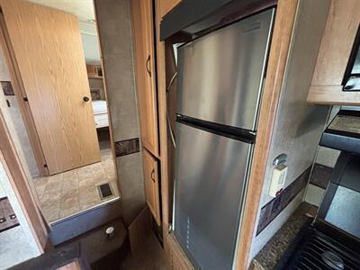 2009 KEYSTONE 252FWRLS COPPER CANYON   - Photo 13 - Albuquerque, NM 87108