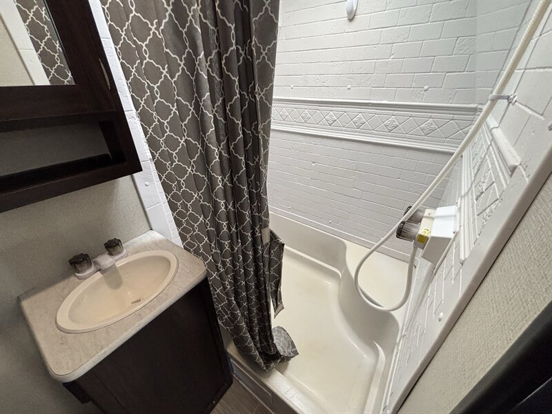 2019 PRIMETIME 19MRB TRACER BREEZE - Photo 13 - Albuquerque, NM 87108