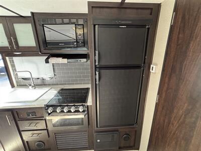 2019 PRIMETIME 19MRB TRACER BREEZE - Photo 11 - Albuquerque, NM 87108