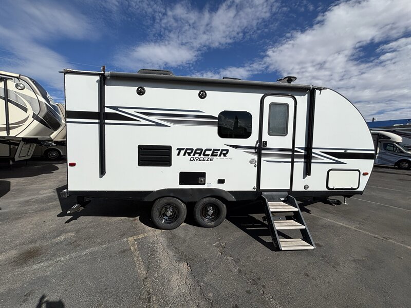 2019 PRIMETIME 19MRB TRACER BREEZE   - Photo 1 - Albuquerque, NM 87108