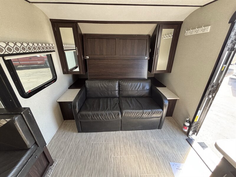 2019 PRIMETIME 19MRB TRACER BREEZE - Photo 19 - Albuquerque, NM 87108