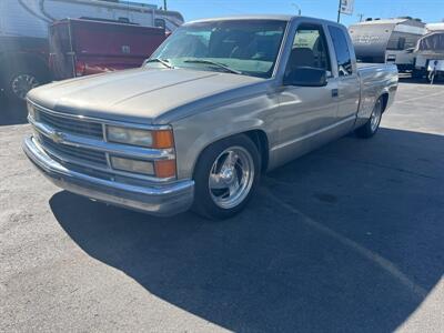 1998 Chevrolet C1500 Silverado   - Photo 1 - Albuquerque, NM 87108