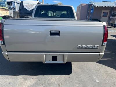 1998 Chevrolet C1500 Silverado   - Photo 4 - Albuquerque, NM 87108