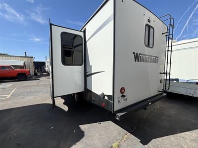 2021 Winnebago 2427RB VOYAGE   - Photo 4 - Albuquerque, NM 87108