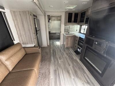 2021 Winnebago 2427RB VOYAGE   - Photo 23 - Albuquerque, NM 87108