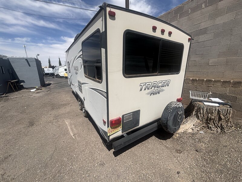 2017 Forest River 206 TRACIER AIR - Photo 3 - Albuquerque, NM 87108