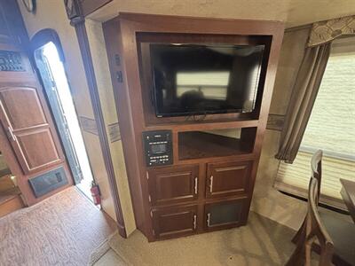 2014 FLAGSTAFF 8528ikws CLASSIC SUPERLITE   - Photo 13 - Albuquerque, NM 87108