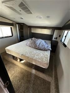 2021 COACHMEN 284X CHAPARRAL X-LITE   - Photo 16 - Albuquerque, NM 87108