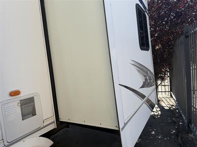 2010 KEYSTONE 3400RL MONTANA - Photo 3 - Albuquerque, NM 87108