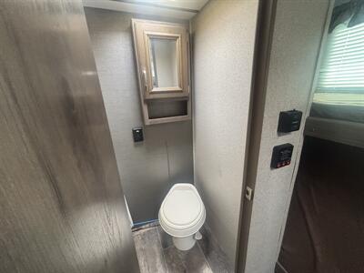 2018 Keystone 175BH PASSPORT ULTRA LITE - Photo 13 - Albuquerque, NM 87108