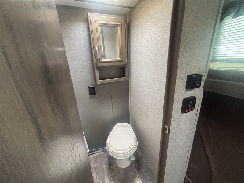 2018 Keystone 175BH PASSPORT ULTRA LITE - Photo 13 - Albuquerque, NM 87108