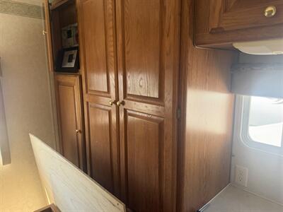 2003 HOLIDAY RAMBLER 29PBD ATLANTIS   - Photo 18 - Albuquerque, NM 87108