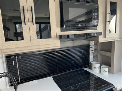 2024 WILDWOOD WDT24VIEW TRAILER   - Photo 26 - Albuquerque, NM 87108