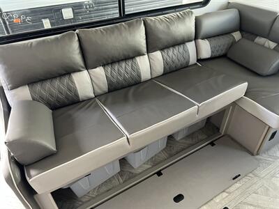 2024 WILDWOOD WDT24VIEW TRAILER   - Photo 16 - Albuquerque, NM 87108