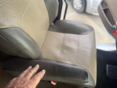 2015 Volvo VNM COMMERICAL Sleeper Semi - Photo 21 - Albuquerque, NM 87108