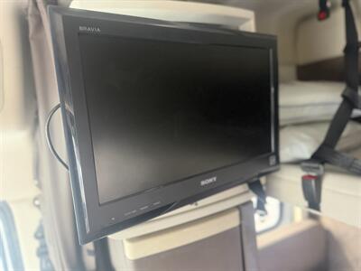 2015 Volvo VNM COMMERICAL Sleeper Semi - Photo 25 - Albuquerque, NM 87108