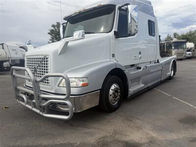 2015 Volvo VNM COMMERICAL Sleeper Semi - Photo 4 - Albuquerque, NM 87108
