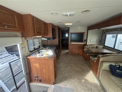 2011 Damon 35DB DAYBREAK   - Photo 25 - Albuquerque, NM 87108