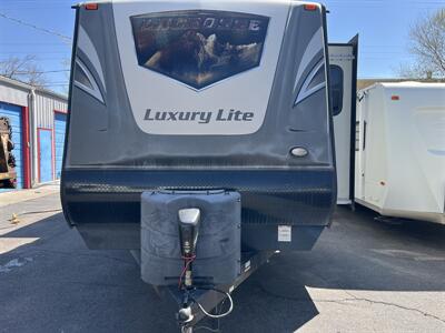 2015 CROSSROADS 330RST LACROSSE   - Photo 2 - Albuquerque, NM 87108
