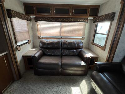 2015 CROSSROADS 330RST LACROSSE   - Photo 15 - Albuquerque, NM 87108