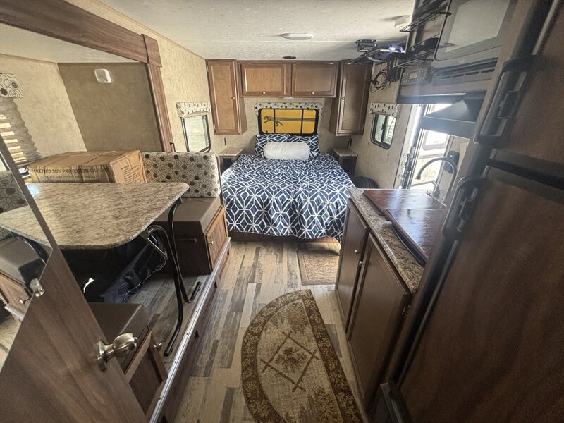 2018 Coachmen Clipper CLIPPER TOWABLE - Photo 4 - Albuquerque, NM 87108