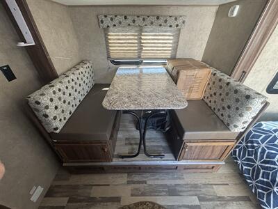 2018 Coachmen Clipper CLIPPER TOWABLE - Photo 2 - Albuquerque, NM 87108