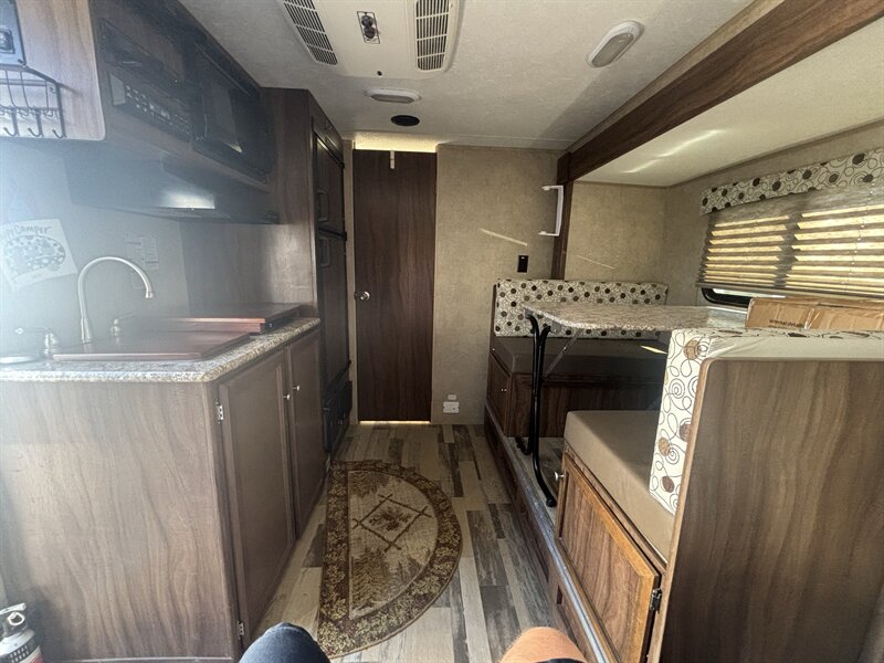 2018 Coachmen Clipper CLIPPER TOWABLE - Photo 18 - Albuquerque, NM 87108