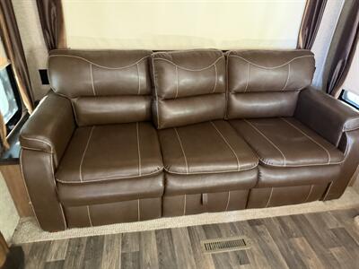 2016 KEYSTONE 3160RL MONTANA - Photo 21 - Albuquerque, NM 87108