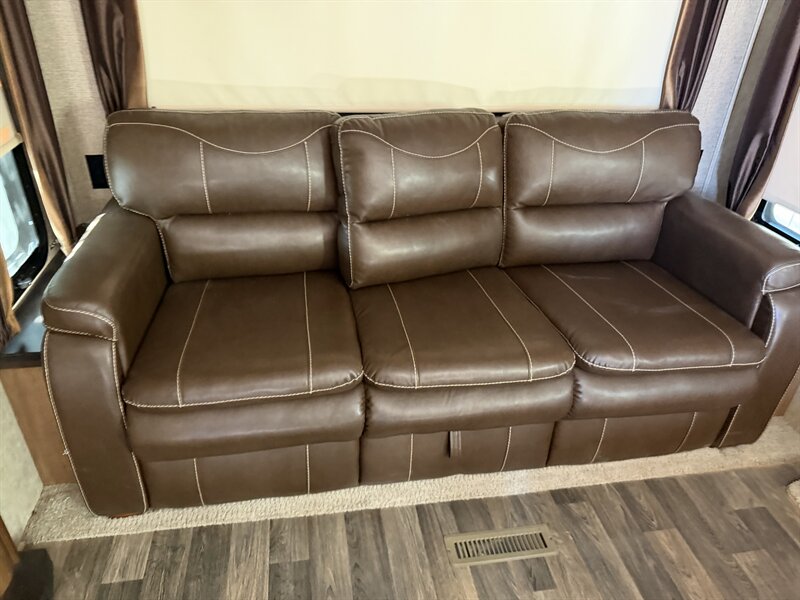 2016 KEYSTONE 3160RL MONTANA - Photo 21 - Albuquerque, NM 87108