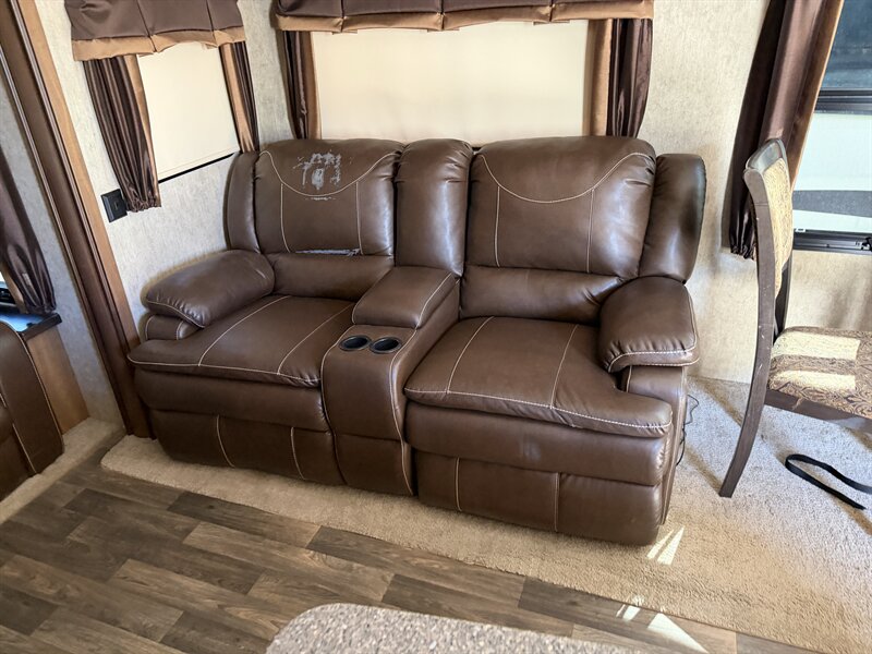 2016 KEYSTONE 3160RL MONTANA - Photo 20 - Albuquerque, NM 87108