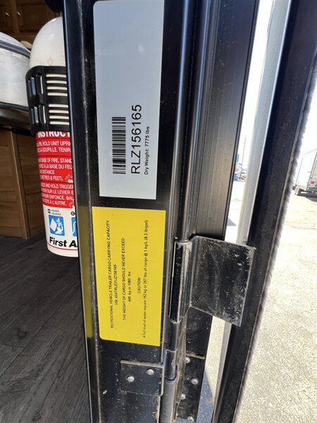 2018 FORESTRIVER 2909WS ROCKWOOD UTRA LITE - Photo 7 - Albuquerque, NM 87108