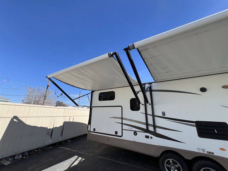 2018 FORESTRIVER 2909WS ROCKWOOD UTRA LITE - Photo 25 - Albuquerque, NM 87108