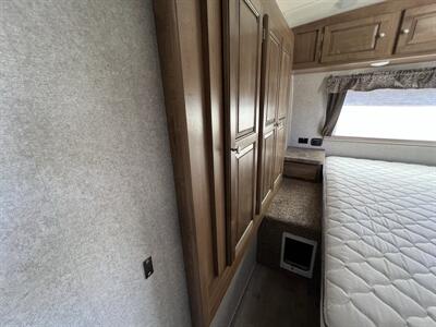 2018 FORESTRIVER 2909WS ROCKWOOD UTRA LITE - Photo 13 - Albuquerque, NM 87108