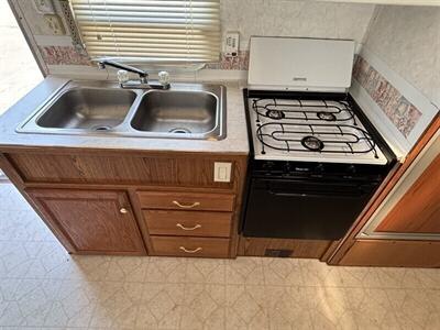 2003 Fleetwood 25 5S PROWLER   - Photo 9 - Albuquerque, NM 87108