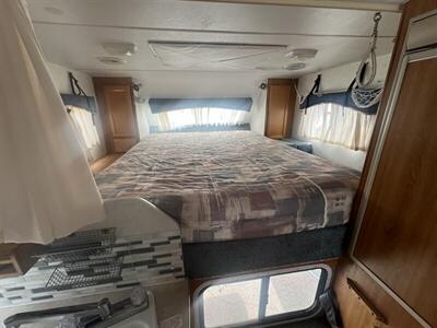 2004 Lance 835 Lancelite   - Photo 8 - Albuquerque, NM 87108